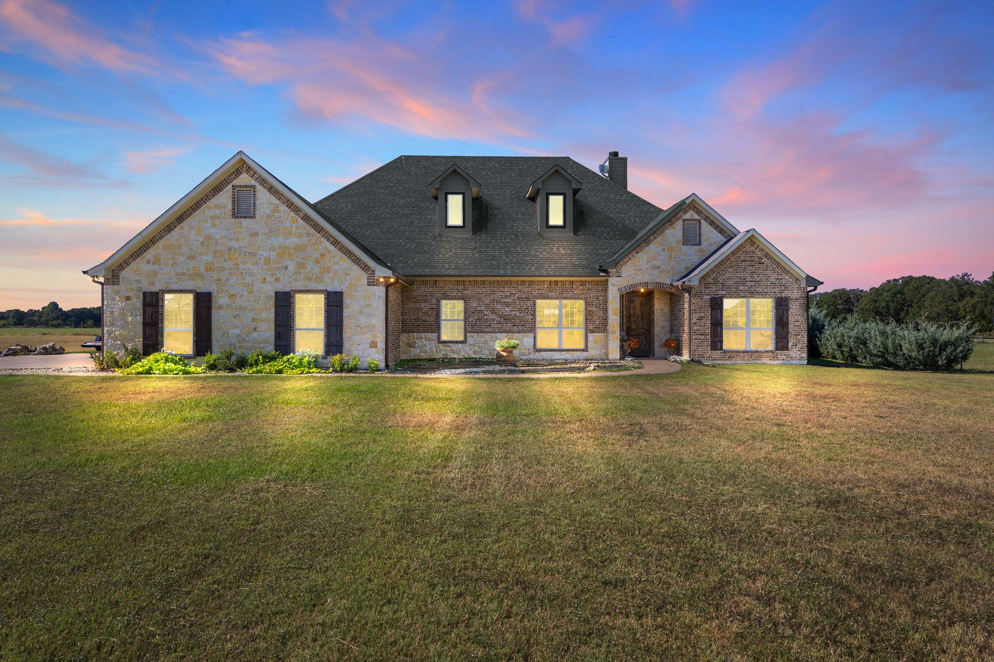 454 Farr Altom Road Seagoville TX 75159