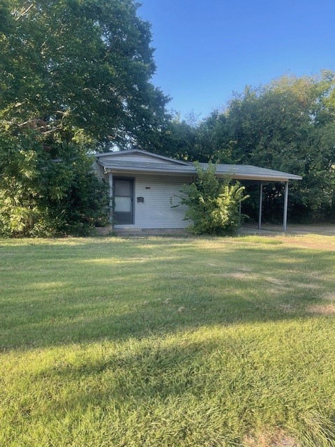 805 W Doyle Street Granbury TX 76048