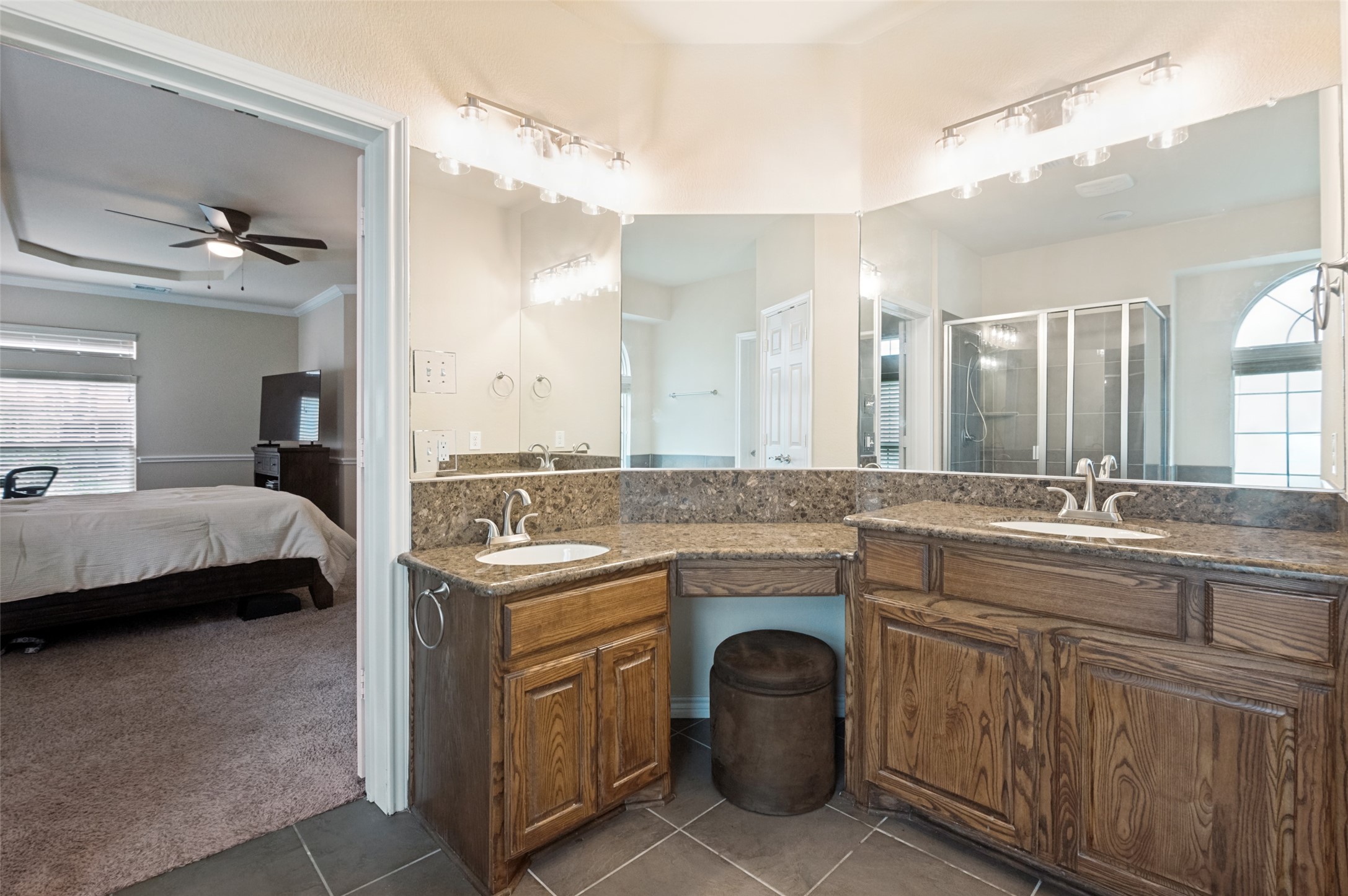 222 Rose Garden Way Red Oak TX 75154