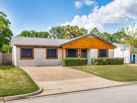 768 Briarwood Lane Hurst TX 76053