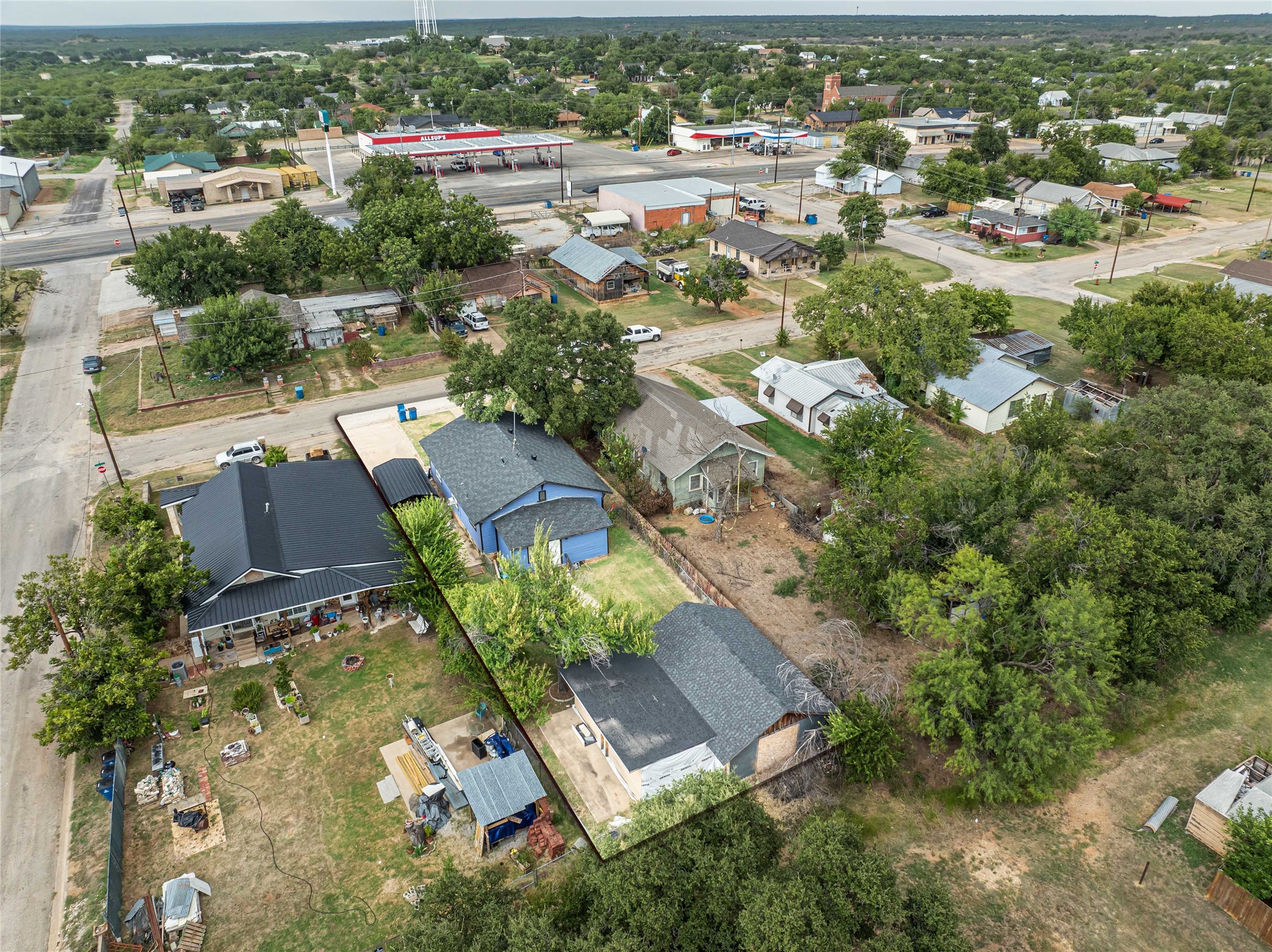 805 E Williams Street Breckenridge TX 76424