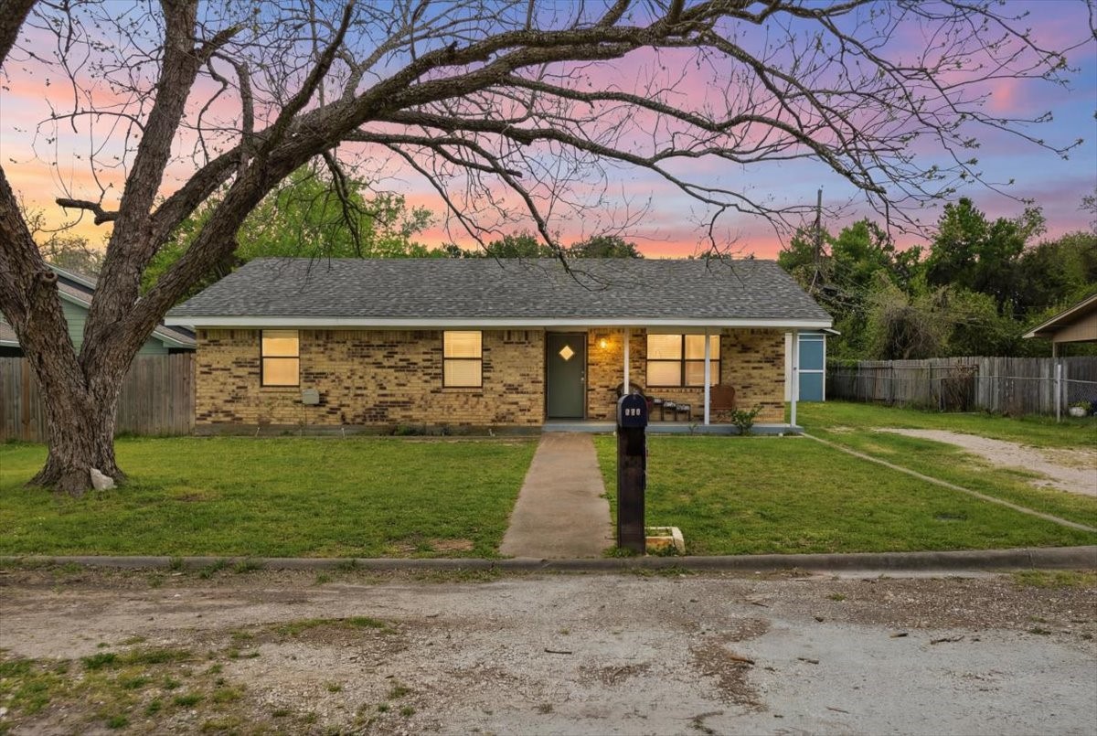 120 Mary Alice Drive Valley Mills TX 76689