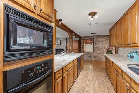 691 County Road 611 Brownwood TX 76801