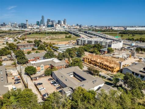709 N Ewing Avenue Dallas TX 75203
