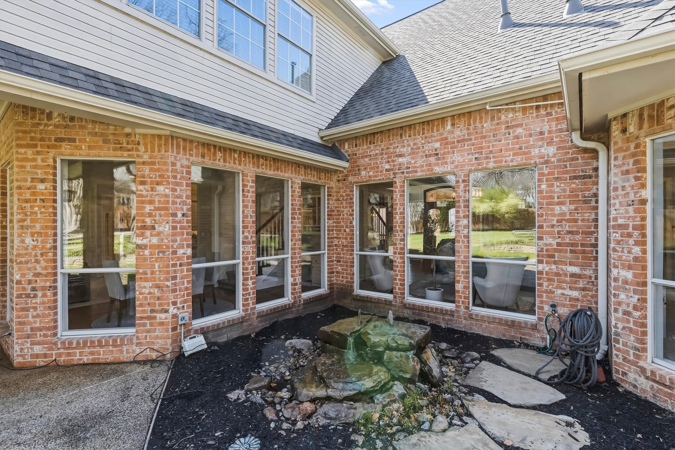 709 Dominion Drive Southlake TX 76092