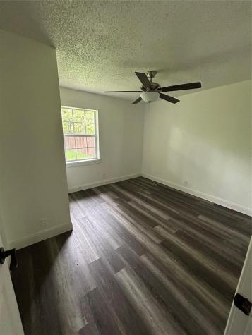 2441 Lindale Lane Mesquite TX 75149