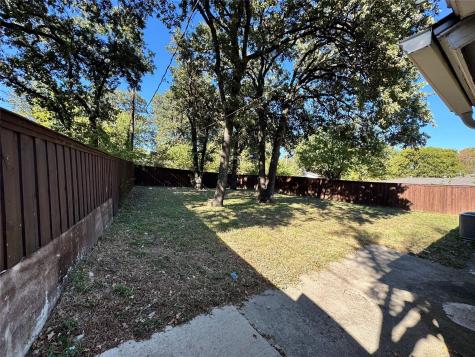 2441 Lindale Lane Mesquite TX 75149