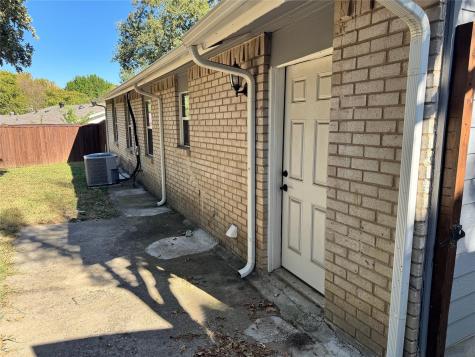 2441 Lindale Lane Mesquite TX 75149