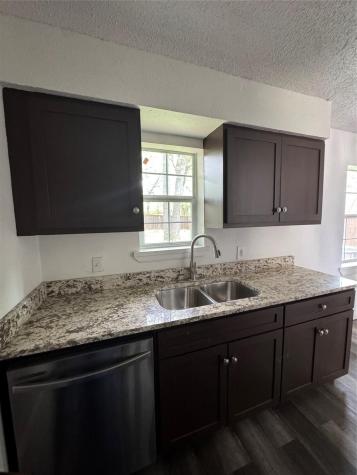 2441 Lindale Lane Mesquite TX 75149