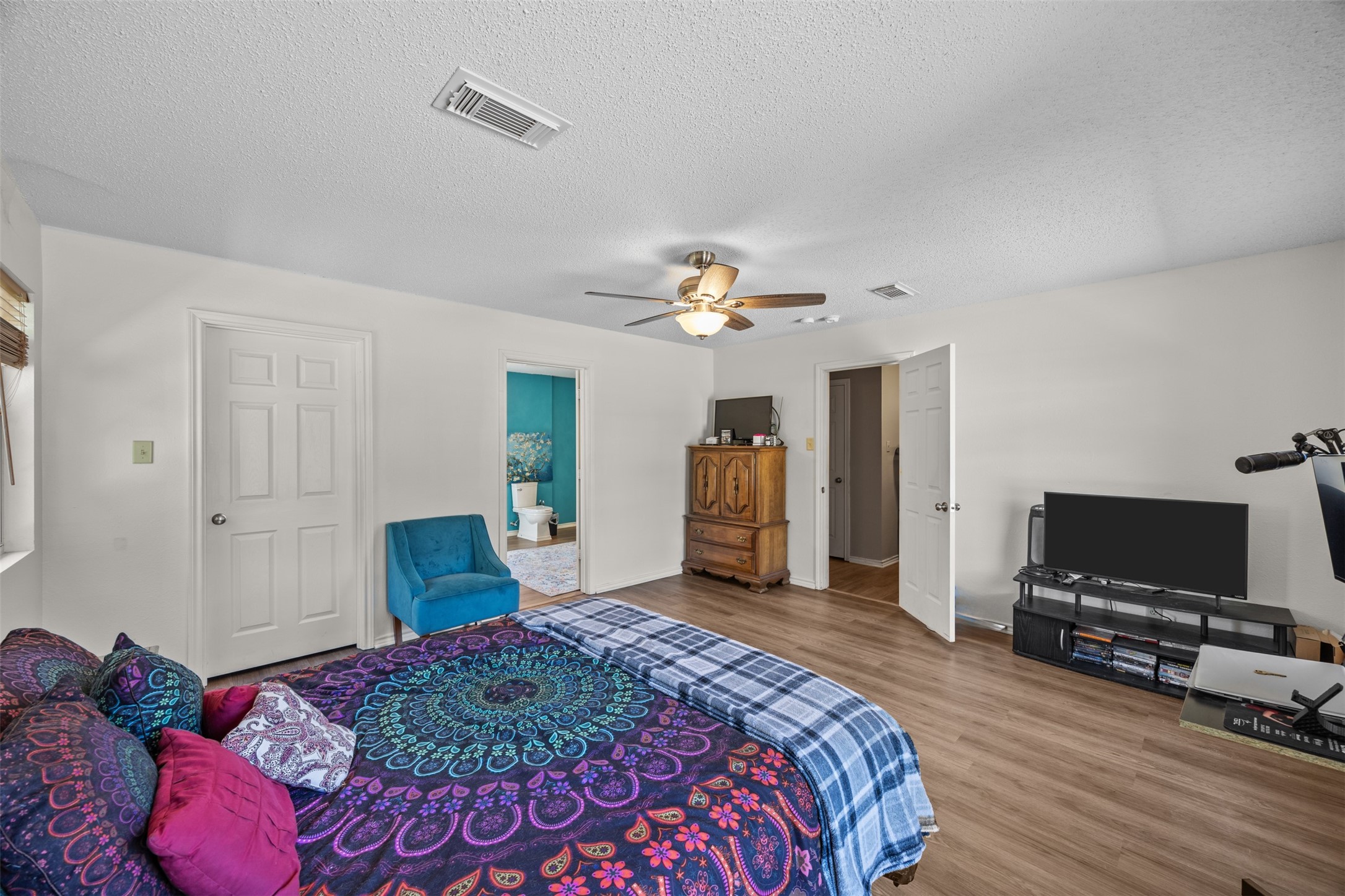 701 N 2nd Street Cranfills Gap TX 76637