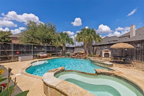 1400 Lennox Way Mansfield TX 76063