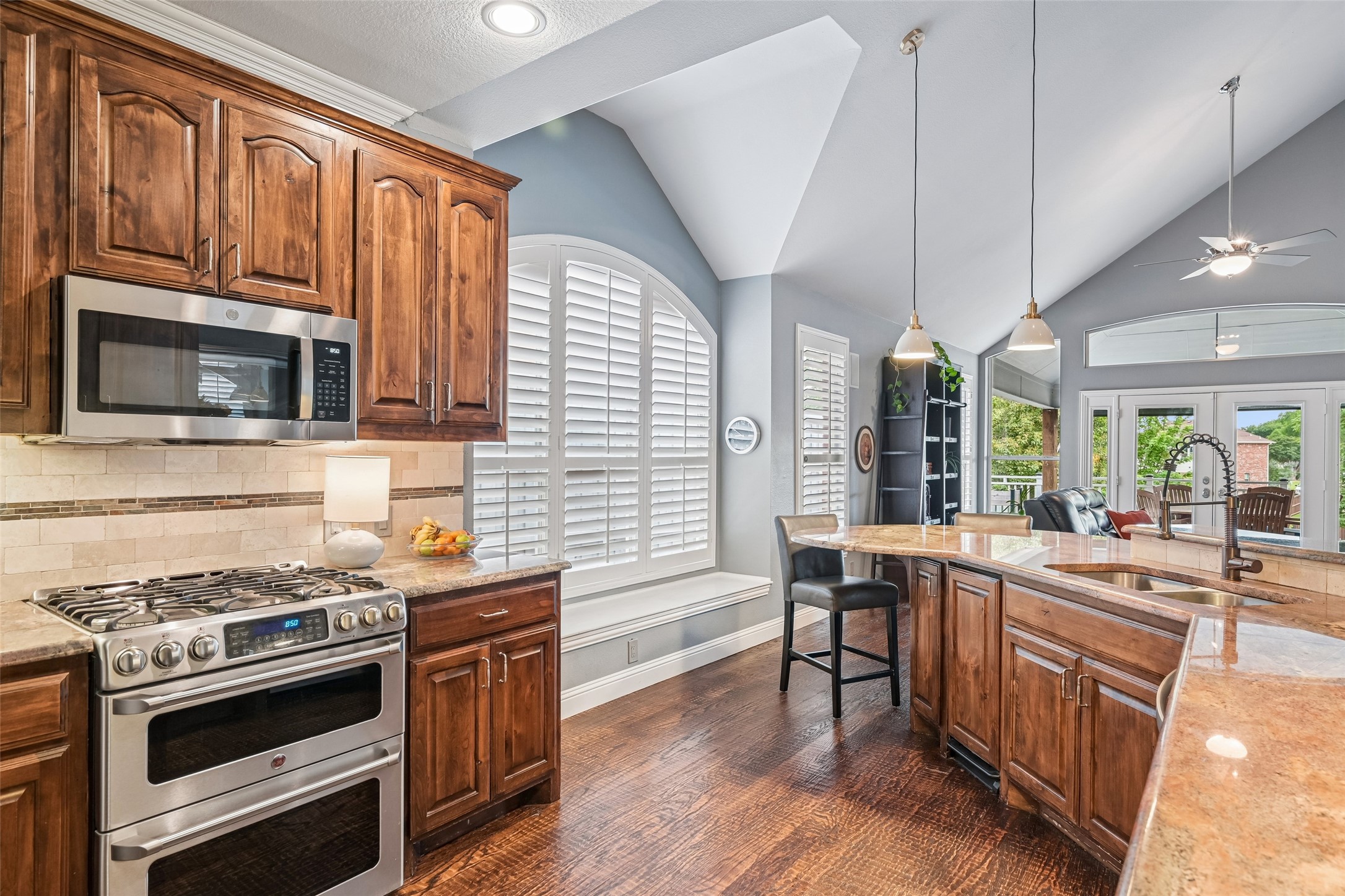 2928 Newport Drive Rockwall TX 75032