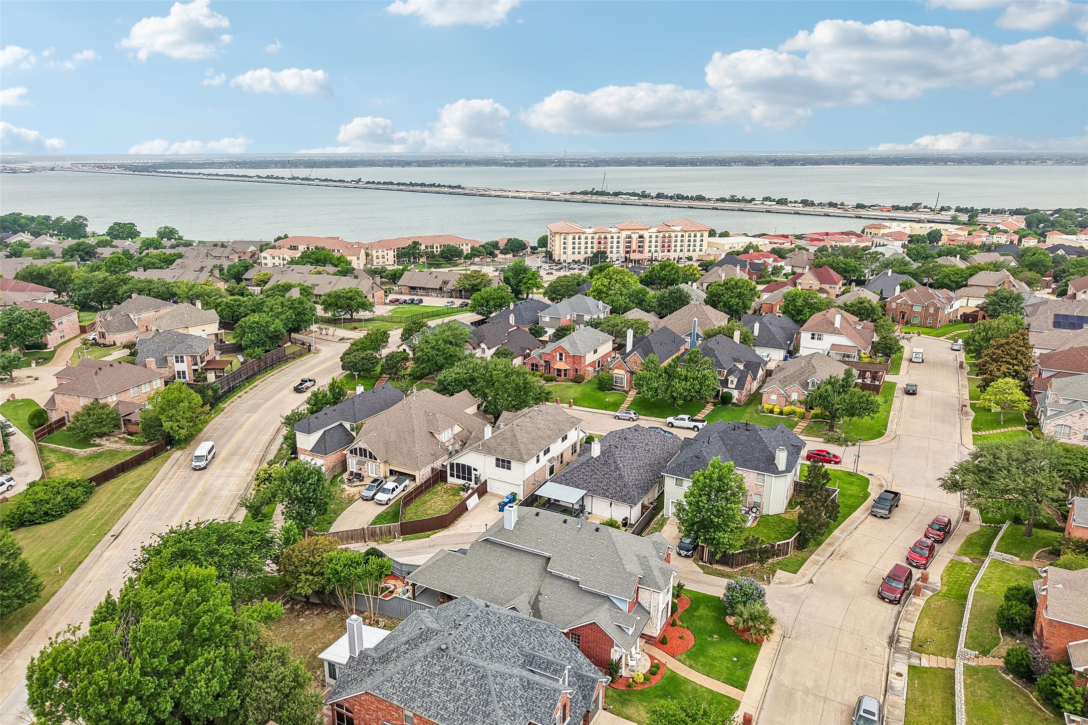 2928 Newport Drive Rockwall TX 75032
