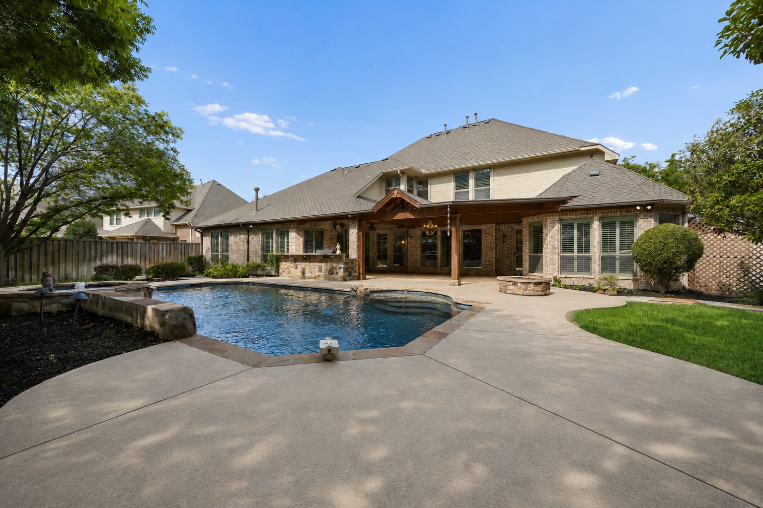 7406 Ramblewood Drive Garland TX 75044