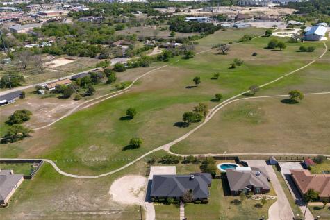 413 W Park Avenue Weatherford TX 76086