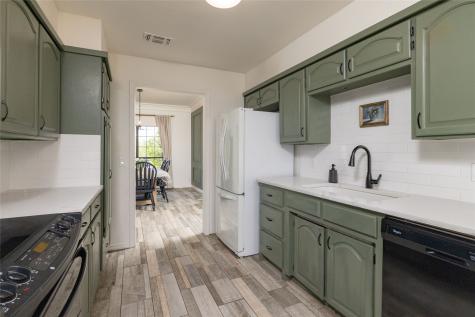 413 W Park Avenue Weatherford TX 76086