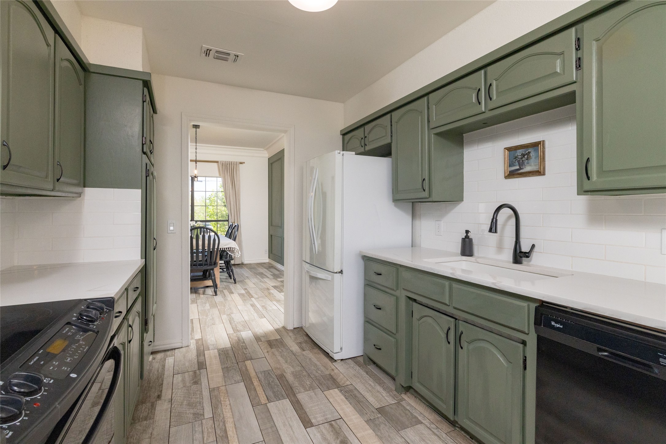 413 W Park Avenue Weatherford TX 76086