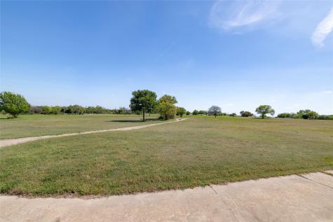 413 W Park Avenue Weatherford TX 76086