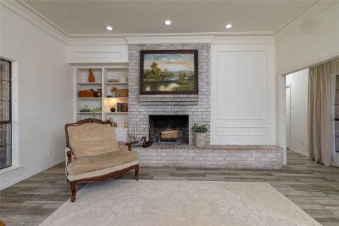413 W Park Avenue Weatherford TX 76086