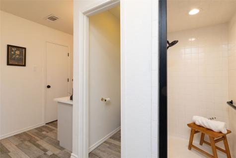 413 W Park Avenue Weatherford TX 76086