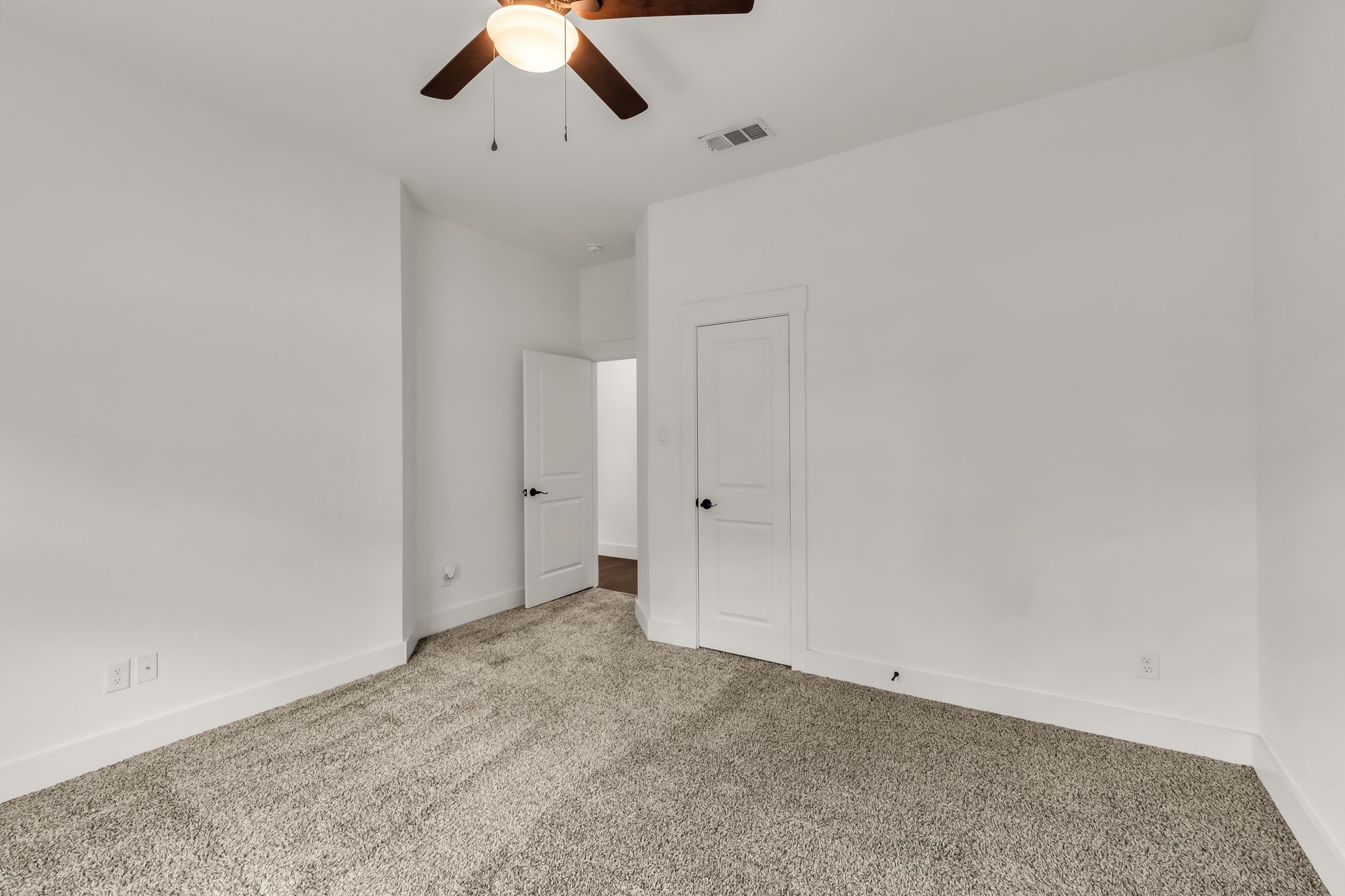 2315 W Bond Street Denison TX 75020