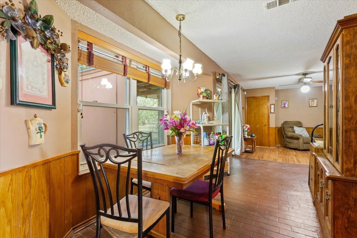 525 San Antonio Street Marlin TX 76661
