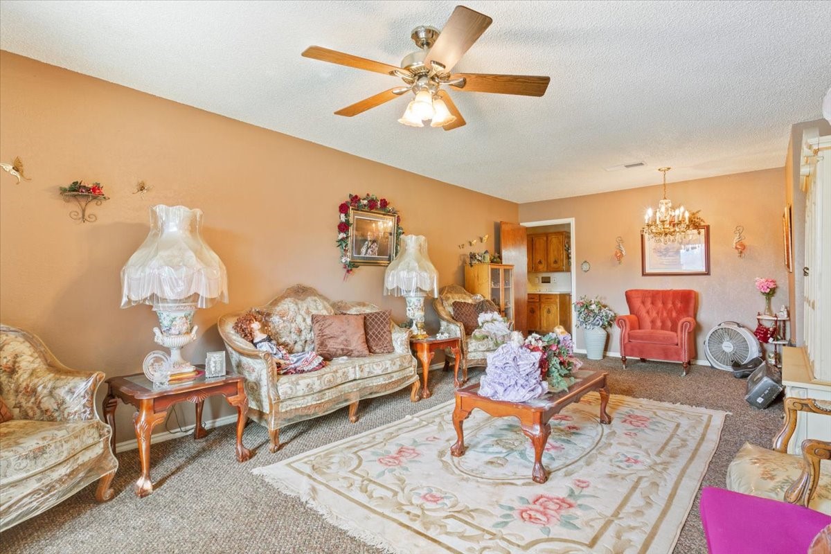 525 San Antonio Street Marlin TX 76661