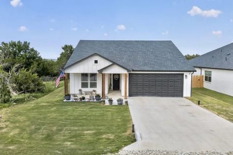 4605 Eagle Nest Court Granbury TX 76048
