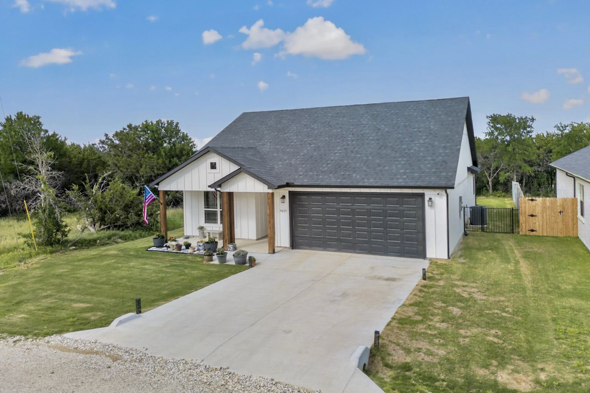 4605 Eagle Nest Court Granbury TX 76048
