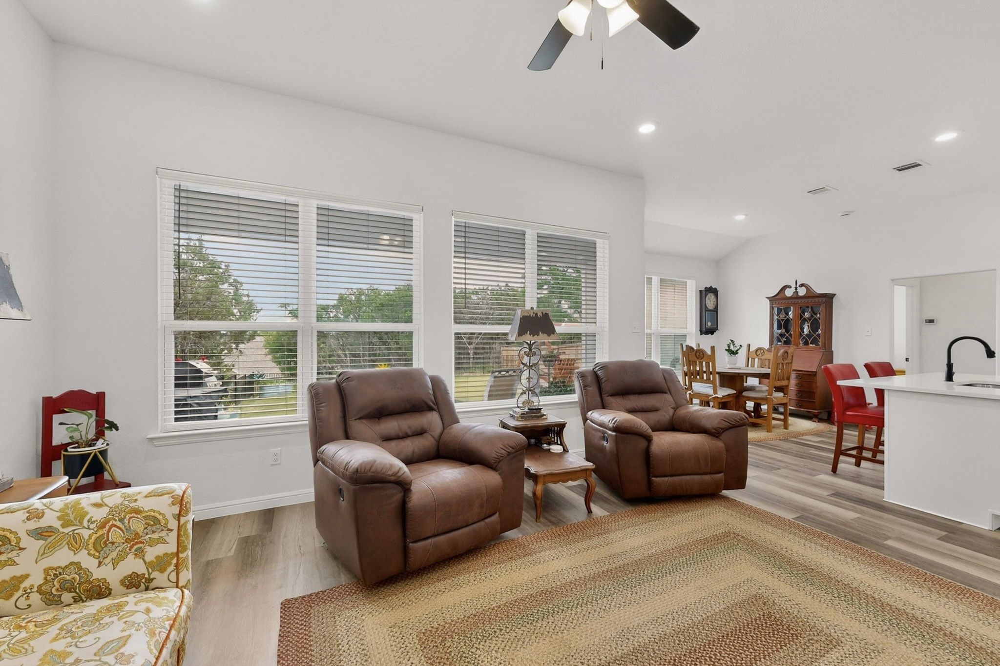 4605 Eagle Nest Court Granbury TX 76048