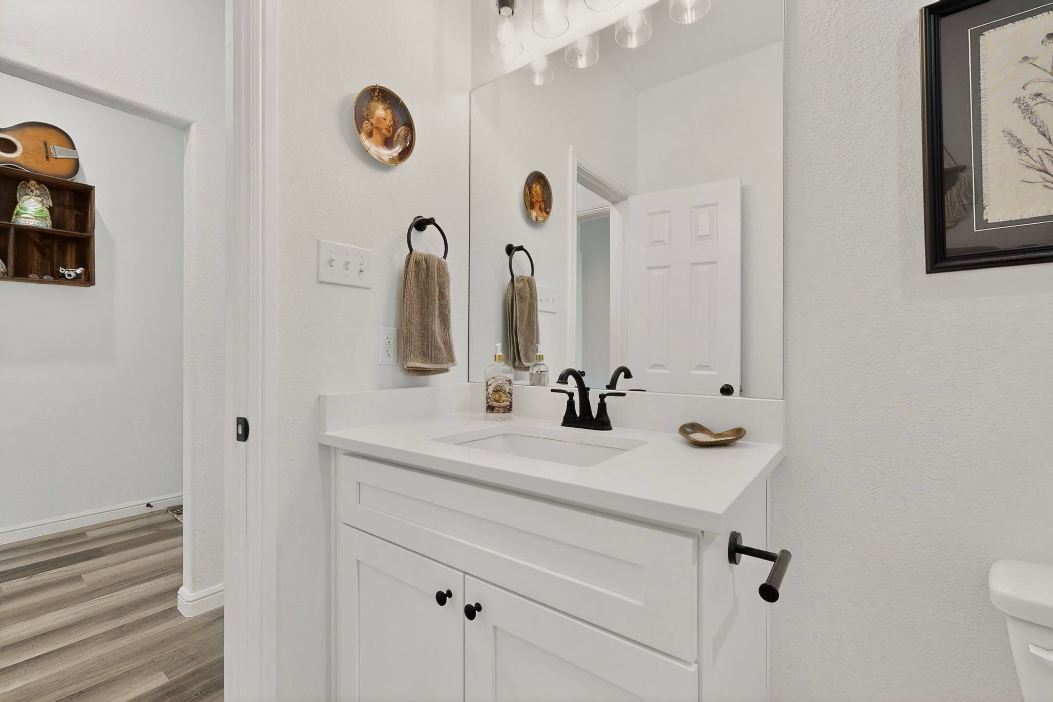 4605 Eagle Nest Court Granbury TX 76048
