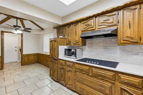 810 Meadowgate Drive Garland TX 75040