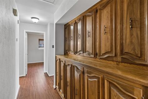 810 Meadowgate Drive Garland TX 75040