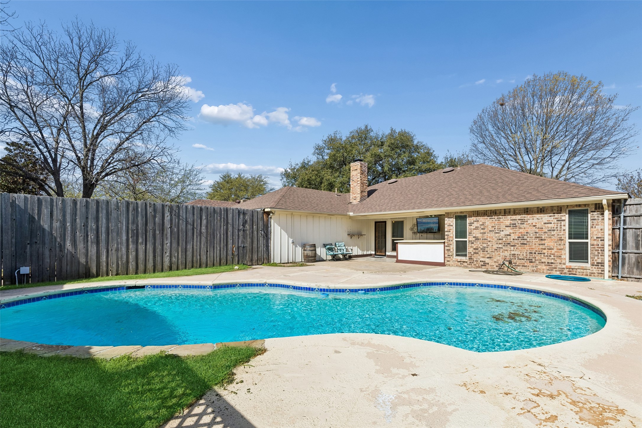 810 Meadowgate Drive Garland TX 75040