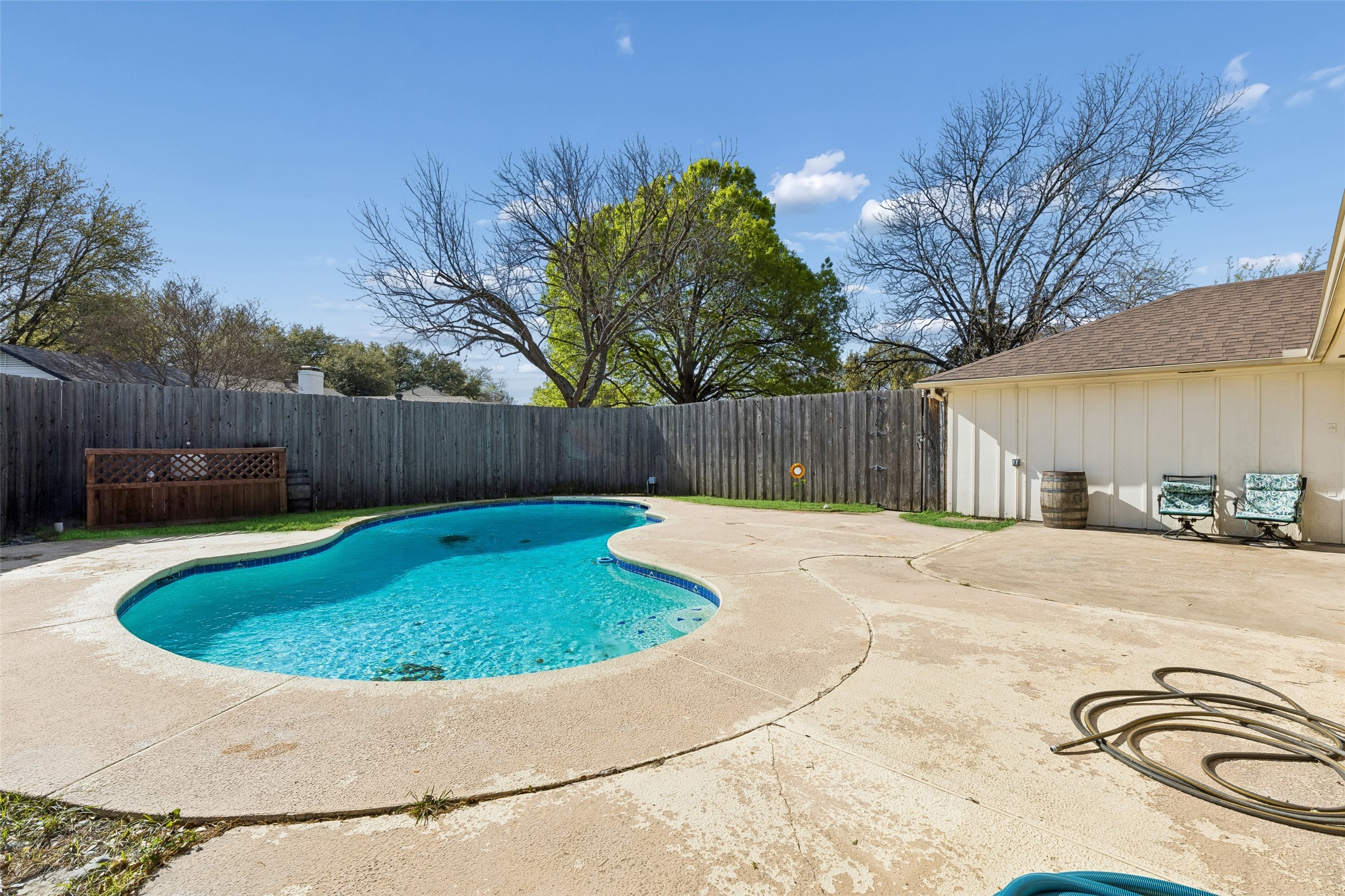 810 Meadowgate Drive Garland TX 75040