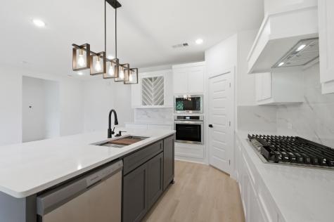 521 W Walker Street Denison TX 75020
