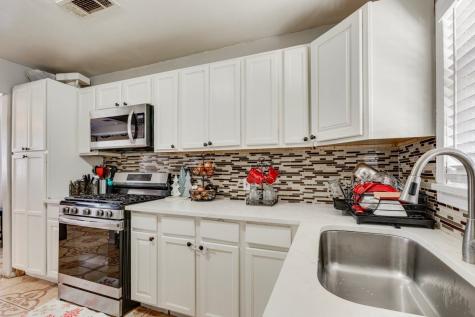 1522 Traymore Avenue Dallas TX 75217