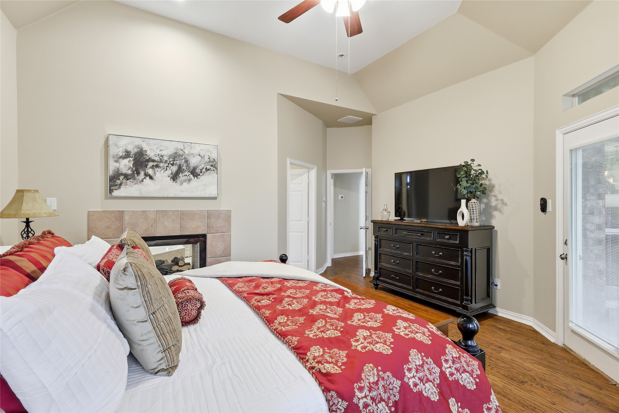216 Mill Crossing W Colleyville TX 76034