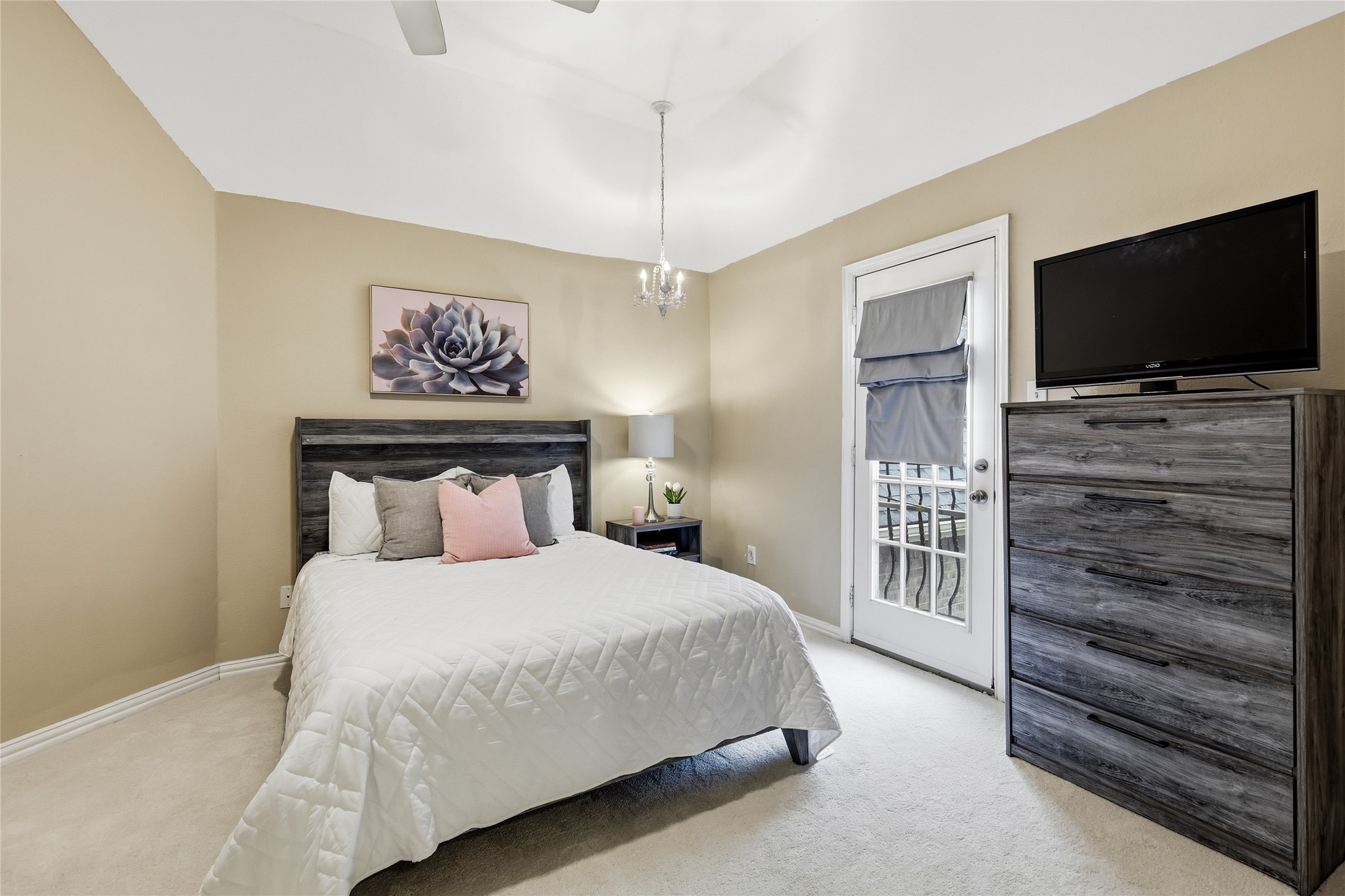 216 Mill Crossing W Colleyville TX 76034