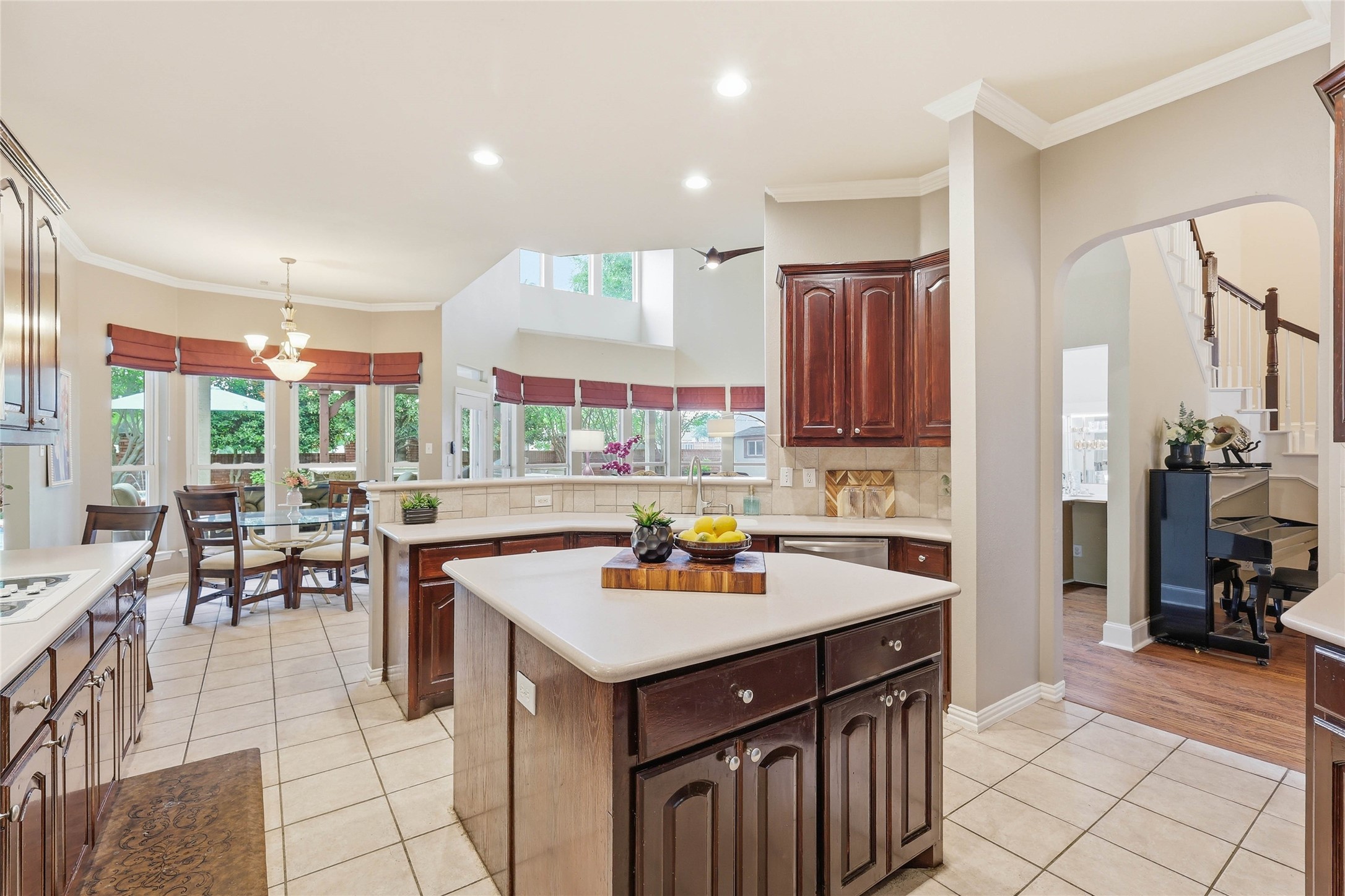 216 Mill Crossing W Colleyville TX 76034