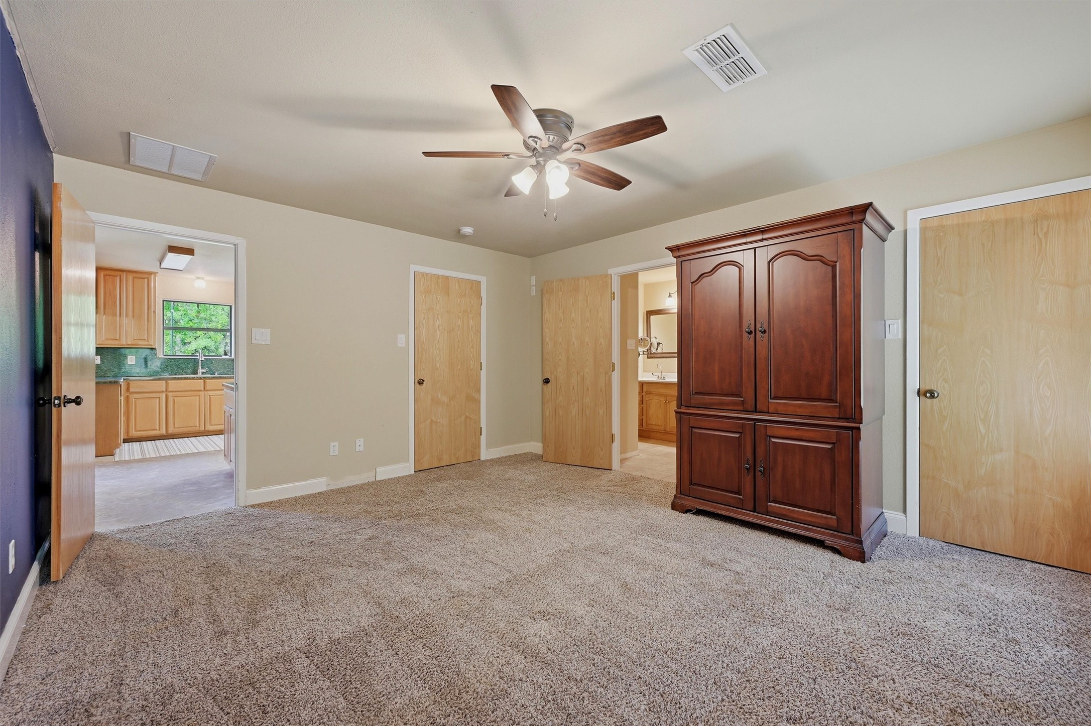 4476 County Road 107 Gainesville TX 76240