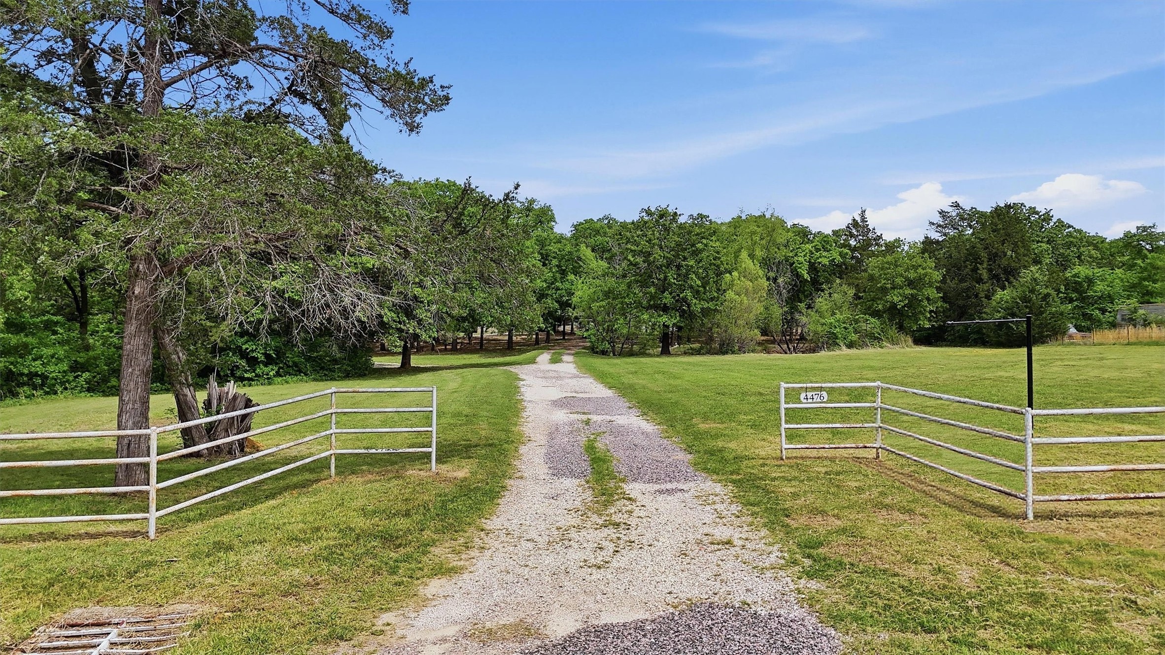 4476 County Road 107 Gainesville TX 76240