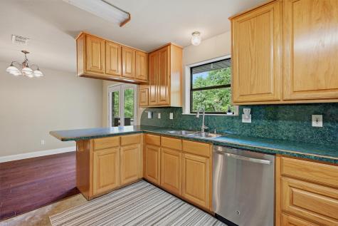 4476 County Road 107 Gainesville TX 76240