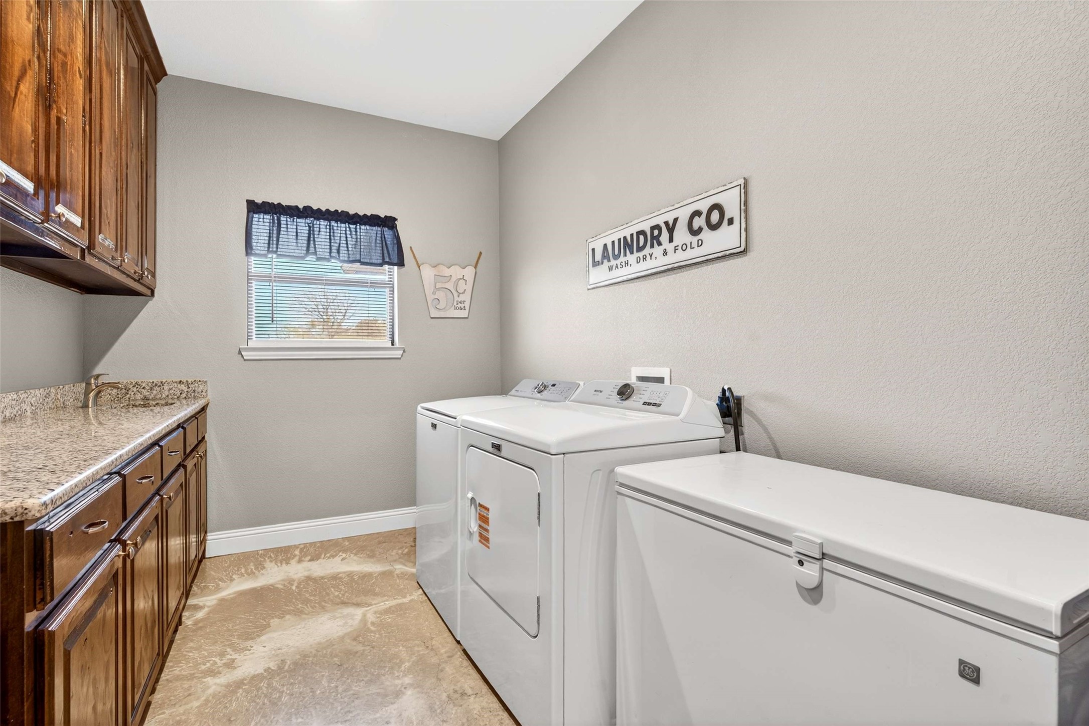 1081 County Road 3591 Paradise TX 76073