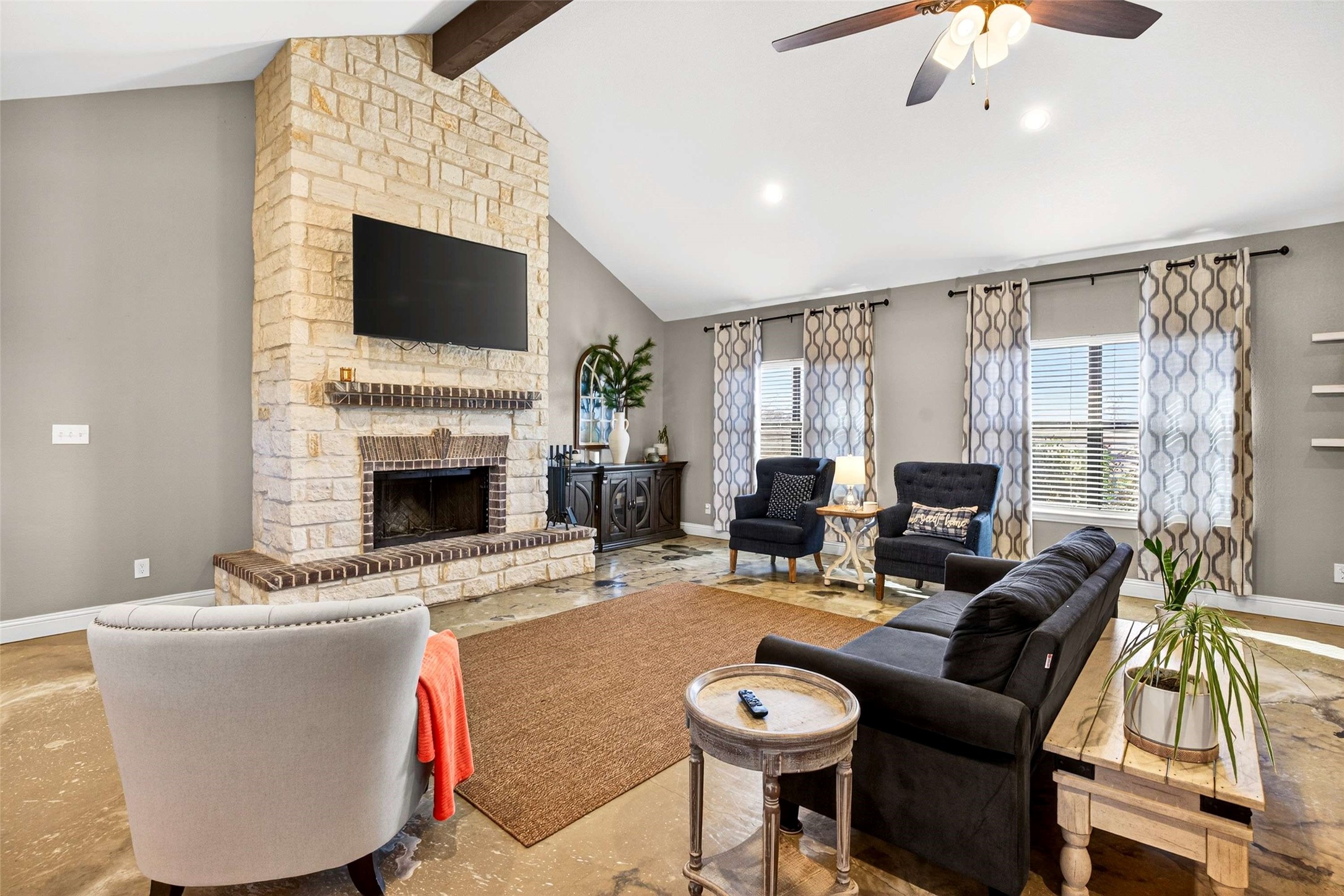 1081 County Road 3591 Paradise TX 76073
