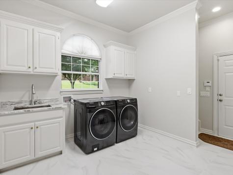 5815 Bay Club Drive Arlington TX 76013