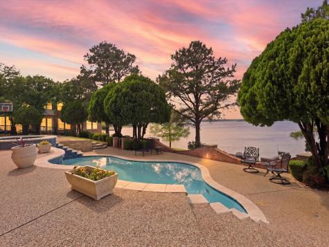 5815 Bay Club Drive Arlington TX 76013