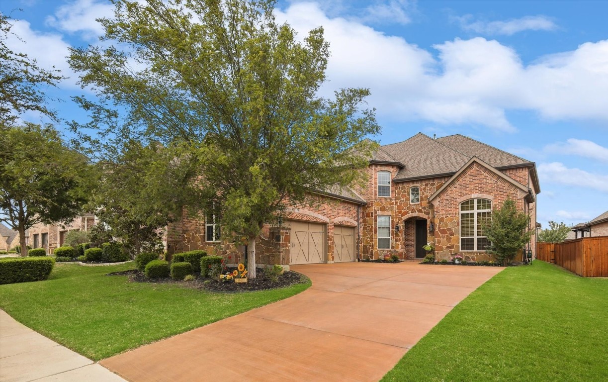 8616 Bayberry Avenue Lantana TX 76226