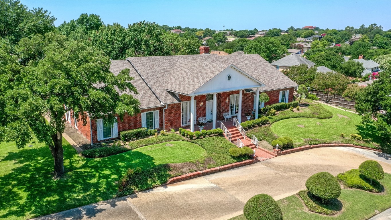 1717 Surrey Court Garland TX 75043
