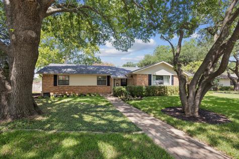 10411 Cromwell Drive Dallas TX 75229